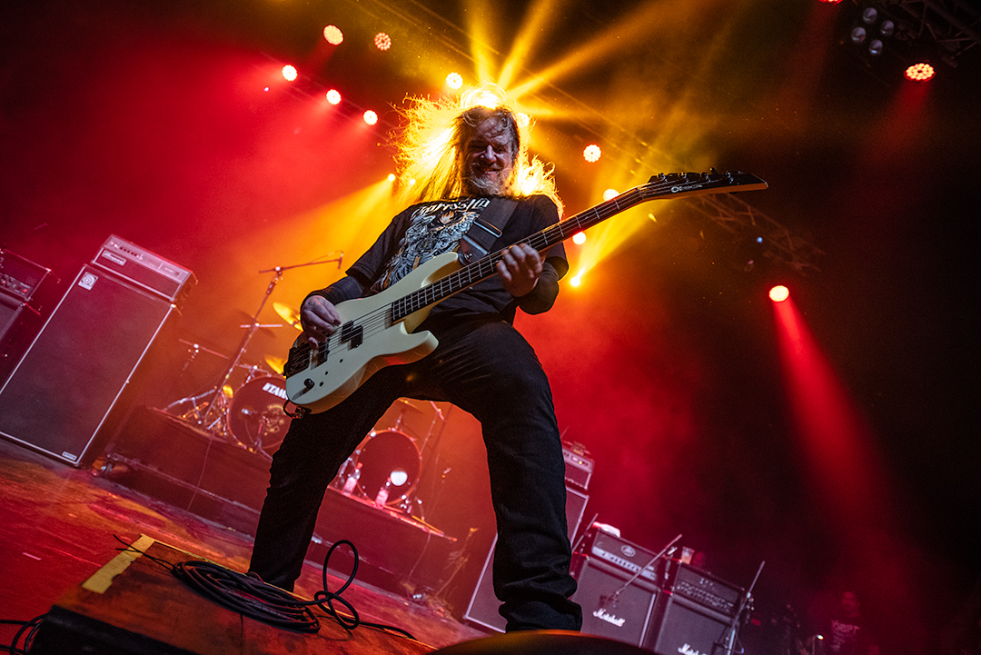 Vio-lence & Exhorder